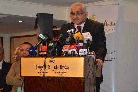 د. هشام عناني ضمن أفضل 20 سياسيًا وحزبيًا في 2020